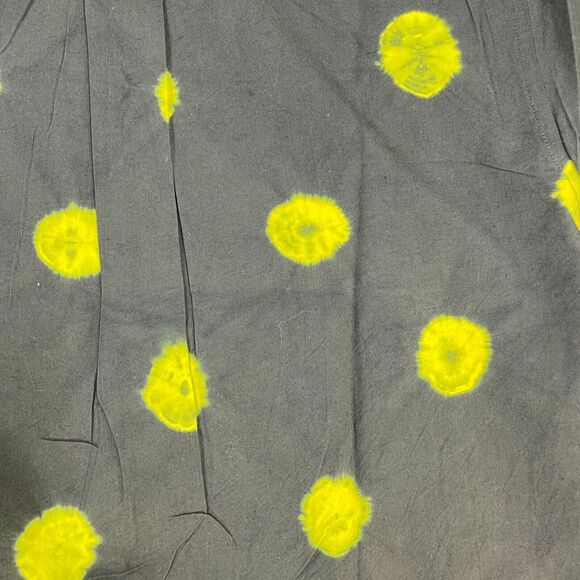 Men's Black and Yellow Casual Button Down Shirt - Picture 8 of 12